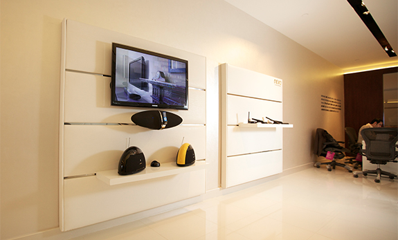 Cairo showroom, photo 1