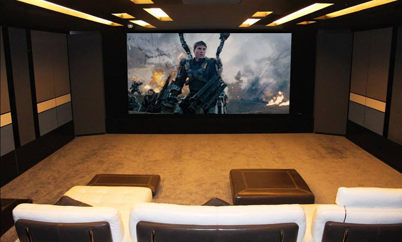Dubai showroom, photo 3